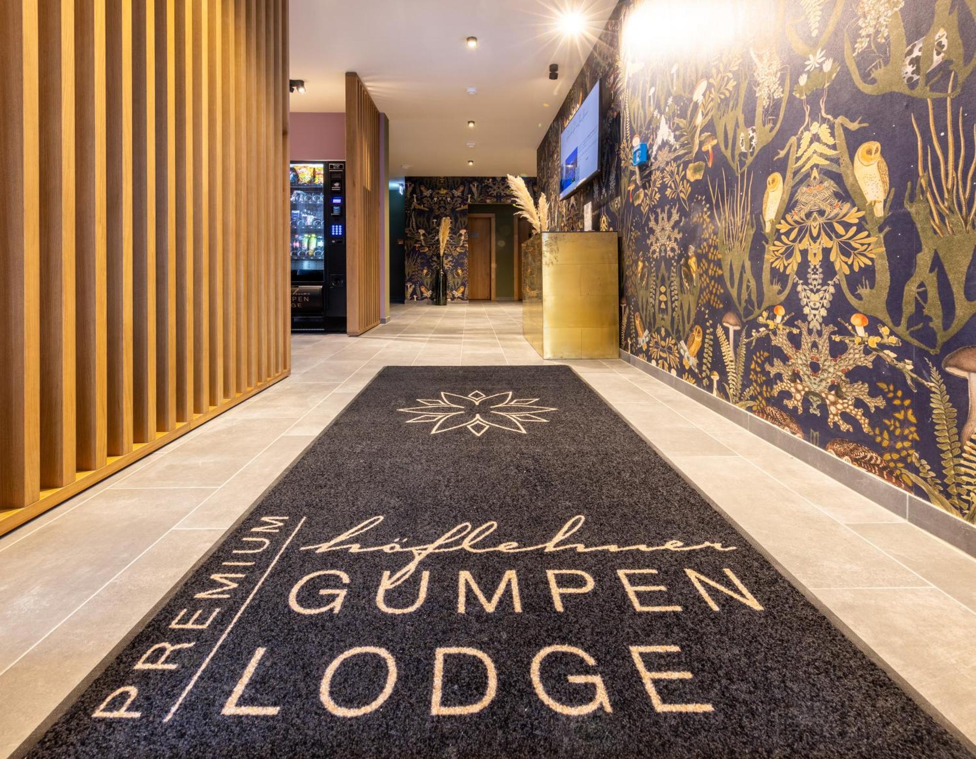 Hoeflehner Premium Gumpen Lodge Haus im Ennstal Exterior photo
